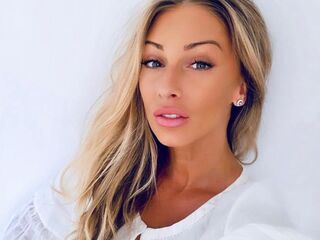 MarylinGlory's Live webcam sex Profile Image